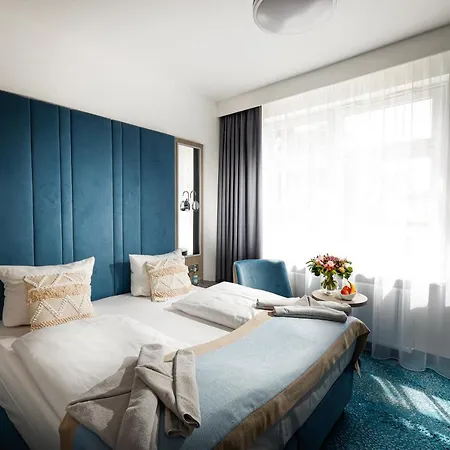 Leuchtturm Hotel 3*